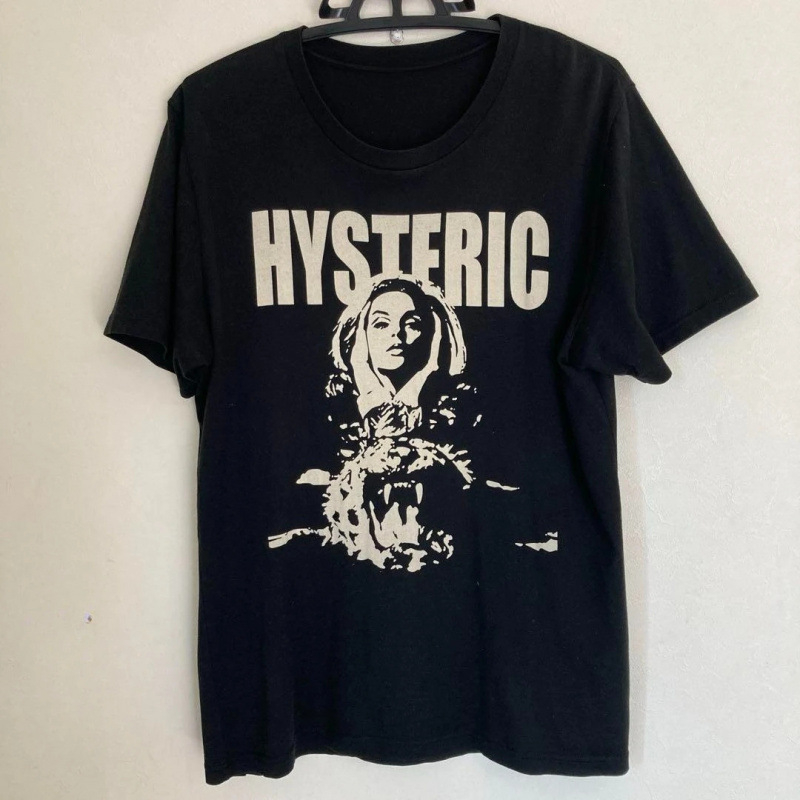 Vintage meisje portret straat  - Streetwear Brand Vintage recensie en prijs